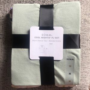 NEW Soma Cool Nights PJ Set Size Medium